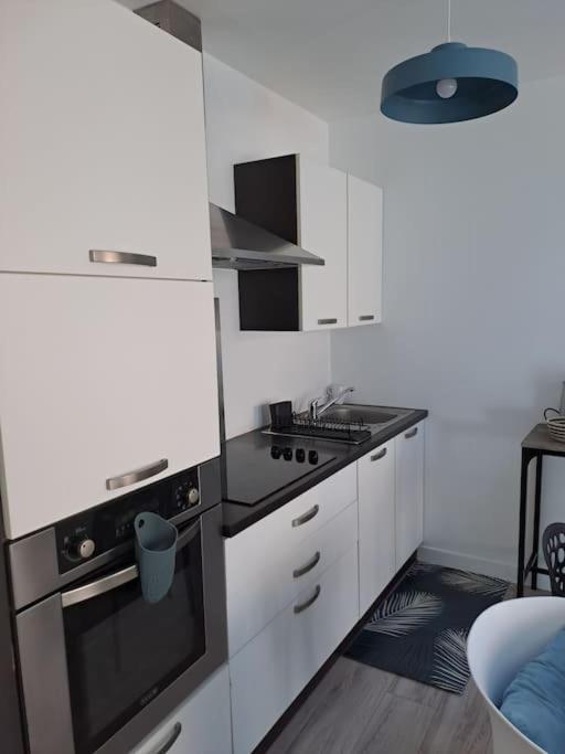 Charmante Petite Maison A 2 Pas De La Mer Maison 6 Биник Экстерьер фото